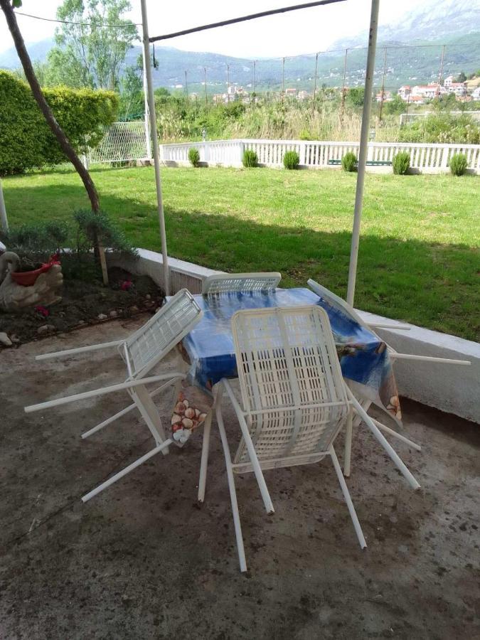 Guesthouse Djurisic Χέρτσεγκ Νόβι Εξωτερικό φωτογραφία