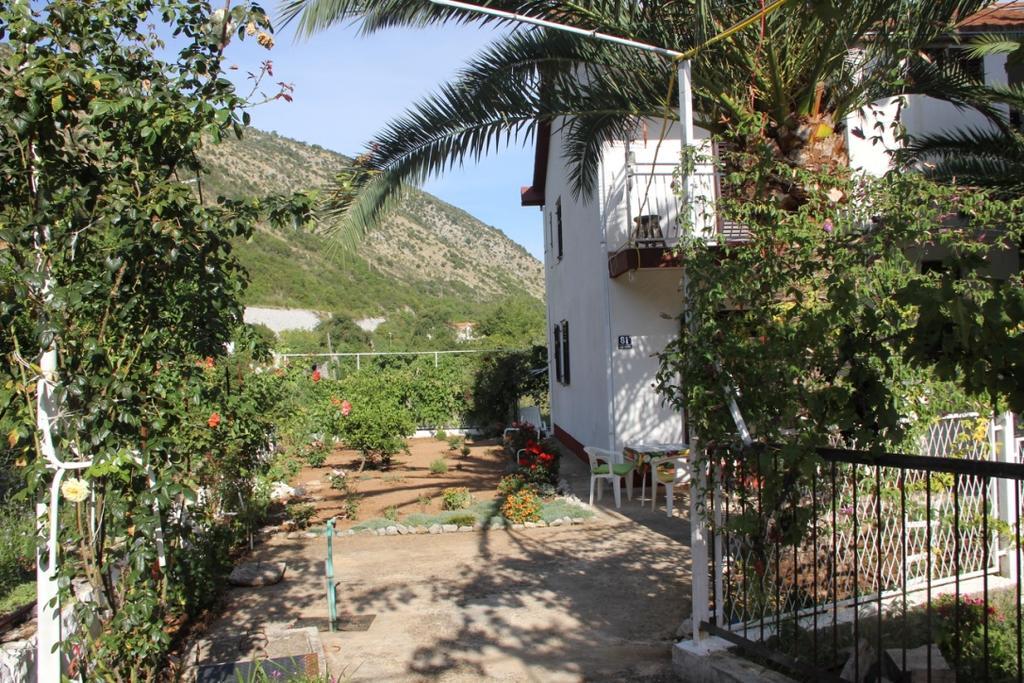 Guesthouse Djurisic Χέρτσεγκ Νόβι Εξωτερικό φωτογραφία